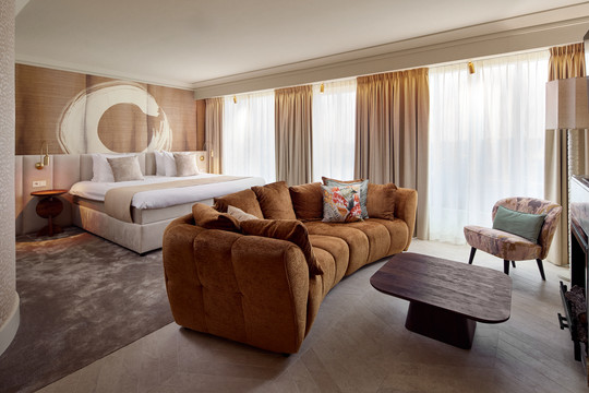 Palace suite