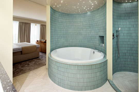 Palace suite