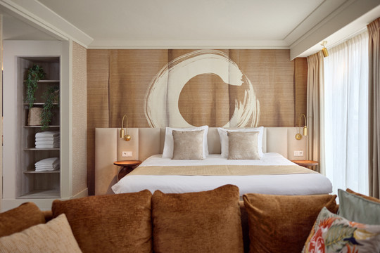 Palace suite