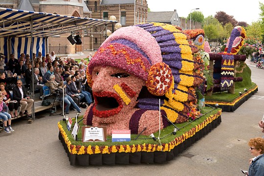 Bloemencorso tribunes